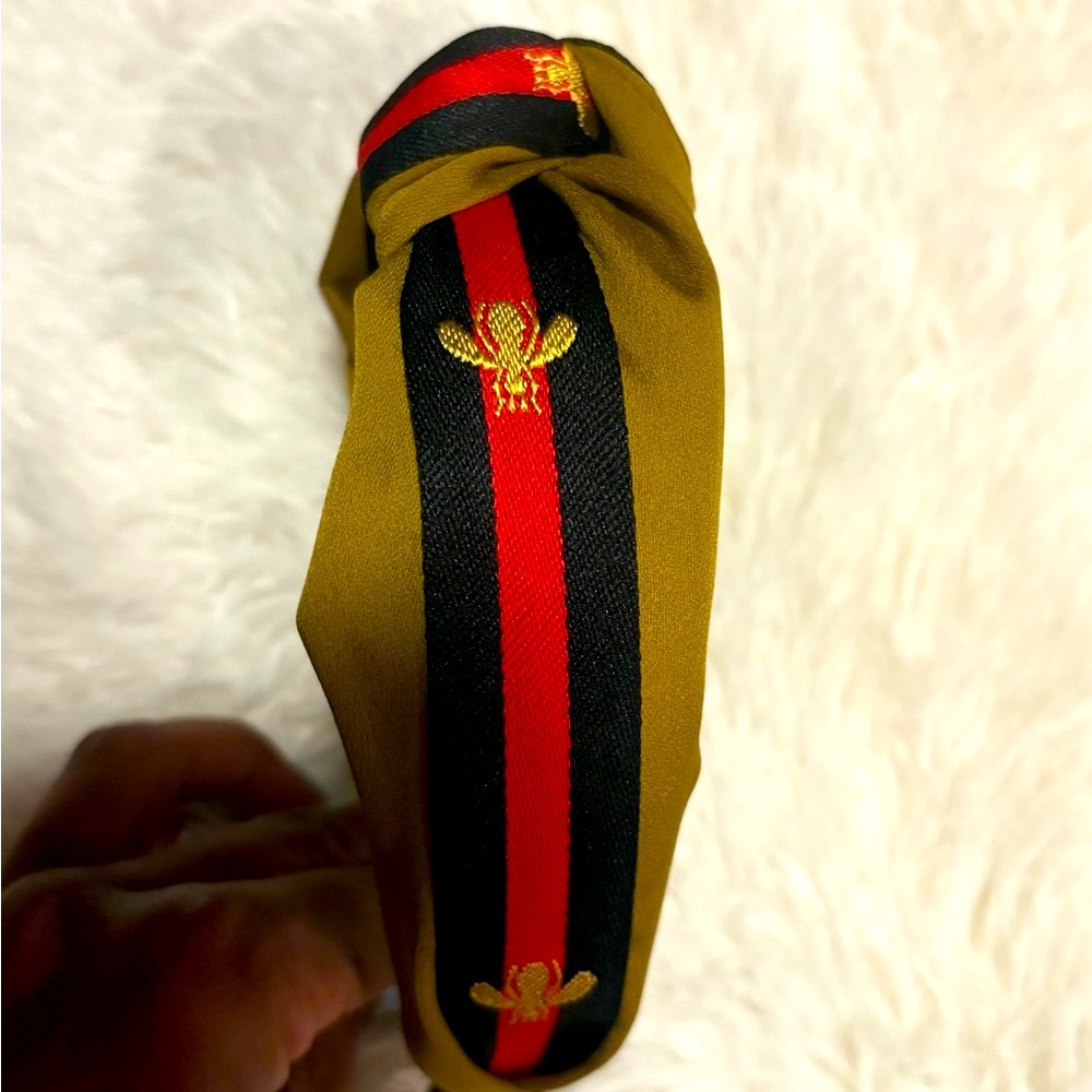Fashion Headband with Red Stripe and 🐝-NWOT - Picture 7 of 13